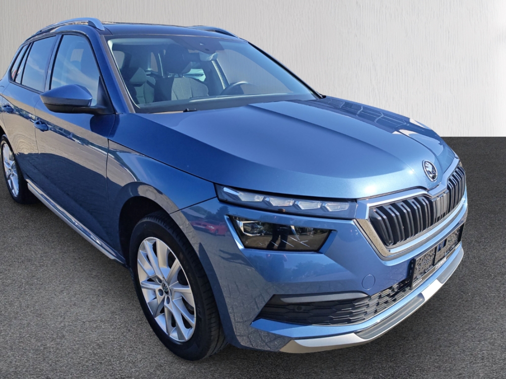 Fahrzeugabbildung SKODA Kamiq 1.0 TSI Style Navi Pano LED SHZ v+h R-Kam