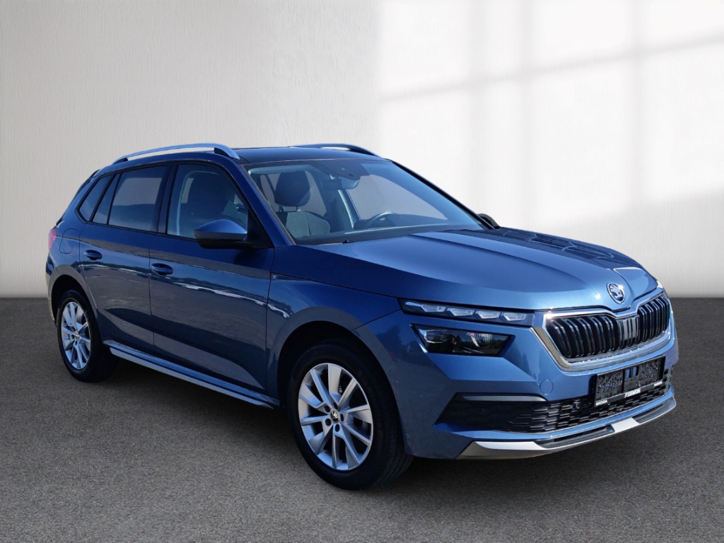 Fahrzeugabbildung SKODA Kamiq 1.0 TSI Style Navi Pano LED SHZ v+h R-Kam