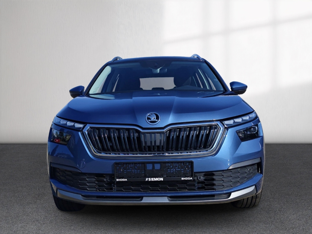Fahrzeugabbildung SKODA Kamiq 1.0 TSI Style Navi Pano LED SHZ v+h R-Kam