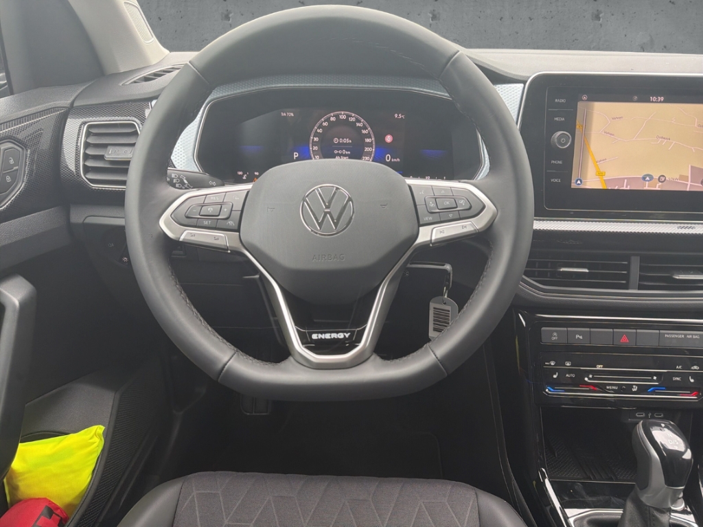 Fahrzeugabbildung Volkswagen T-Cross 1.5 TSI Energy AHK GJR R-Kamera ACC SHZ Navi