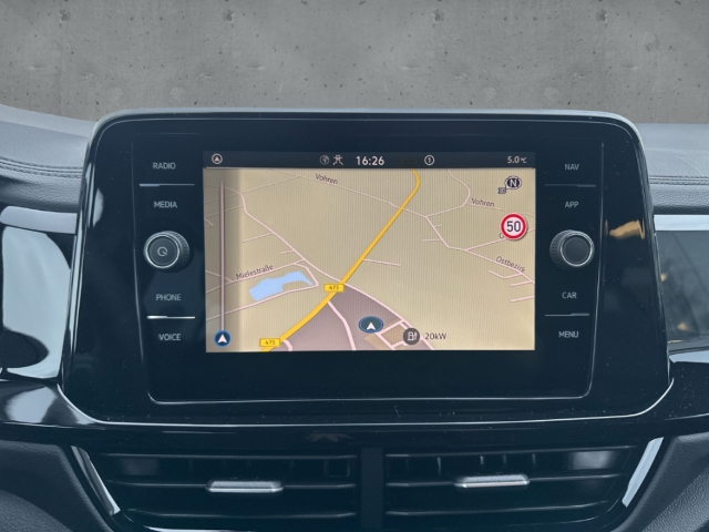 Fahrzeugabbildung Volkswagen T-Roc EU6e 1.5 TSI DSG Style LED Navi AHK Kamera Blac