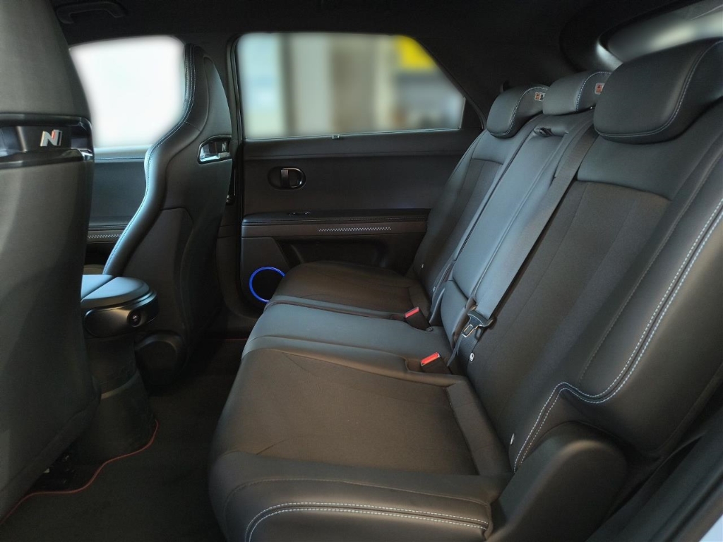 Fahrzeugabbildung Hyundai IONIQ 5 4WD 84kWh N-Performance HUD Navi Digitales Cockpit Sportpaket Soundsystem