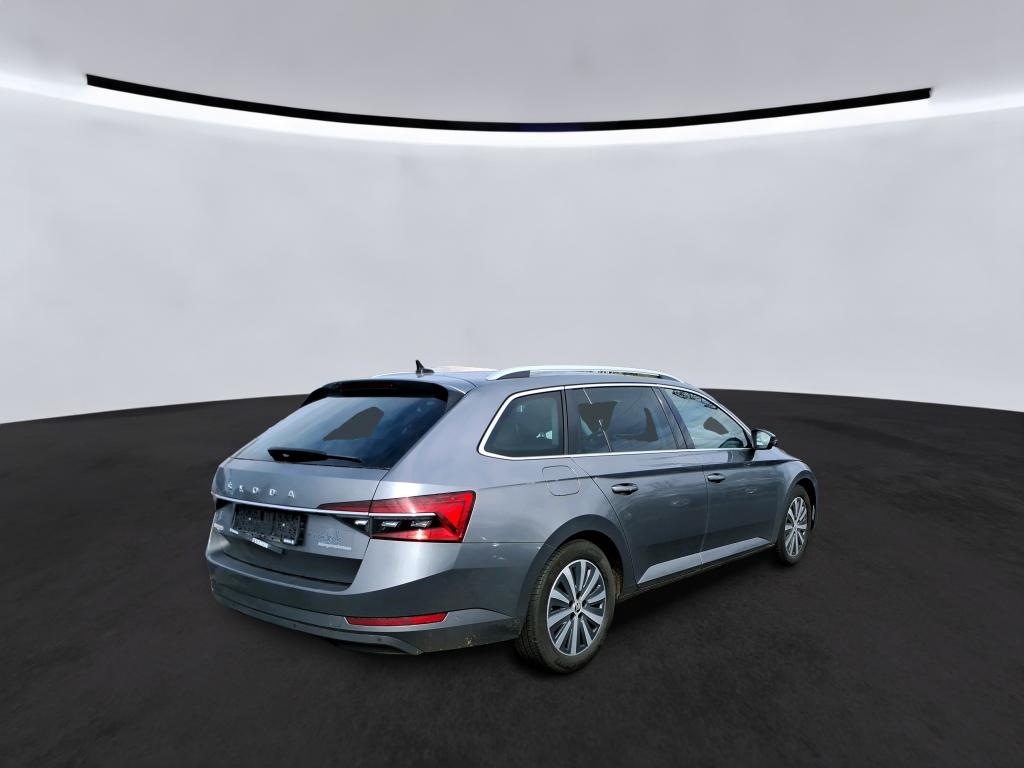 Fahrzeugabbildung SKODA Superb Combi TDI DSG Style AHK MatrLED AreaView