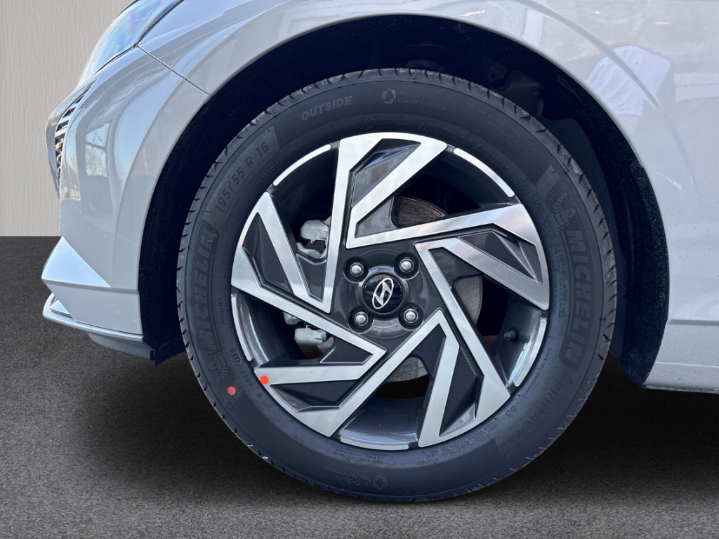 Fahrzeugabbildung Hyundai i20 FL MY26 1.0 T-GDI DCT Trend Komfort-P. Navi Digitales Cockpit LED Apple CarPlay