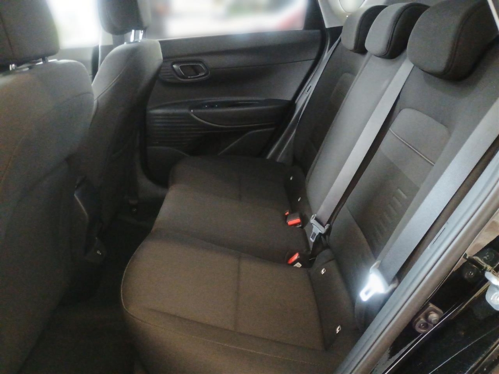 Fahrzeugabbildung Hyundai BAYON FL 1.0 T-GDI MT MY25 Prime Navi Digitales Cockpit Soundsystem Bose LED Apple CarPlay