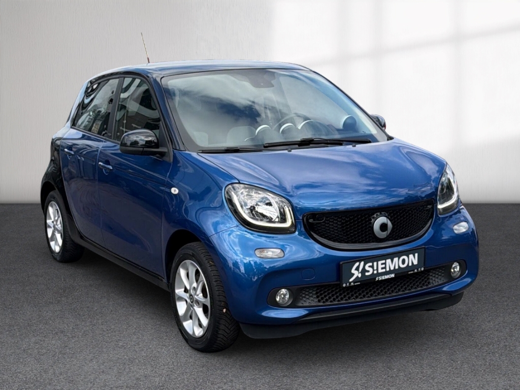 Fahrzeugabbildung Smart forfour 1.0 passion PDC hi SHZ Klima AUX Bluetoo
