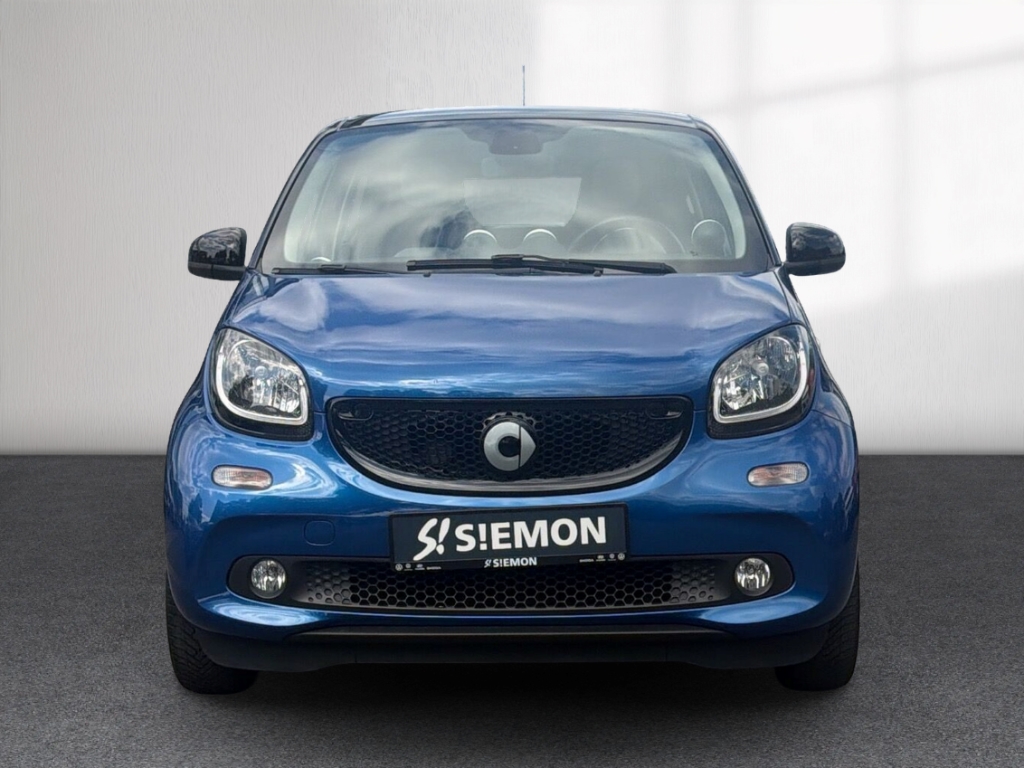 Fahrzeugabbildung Smart forfour 1.0 passion PDC hi SHZ Klima AUX Bluetoo