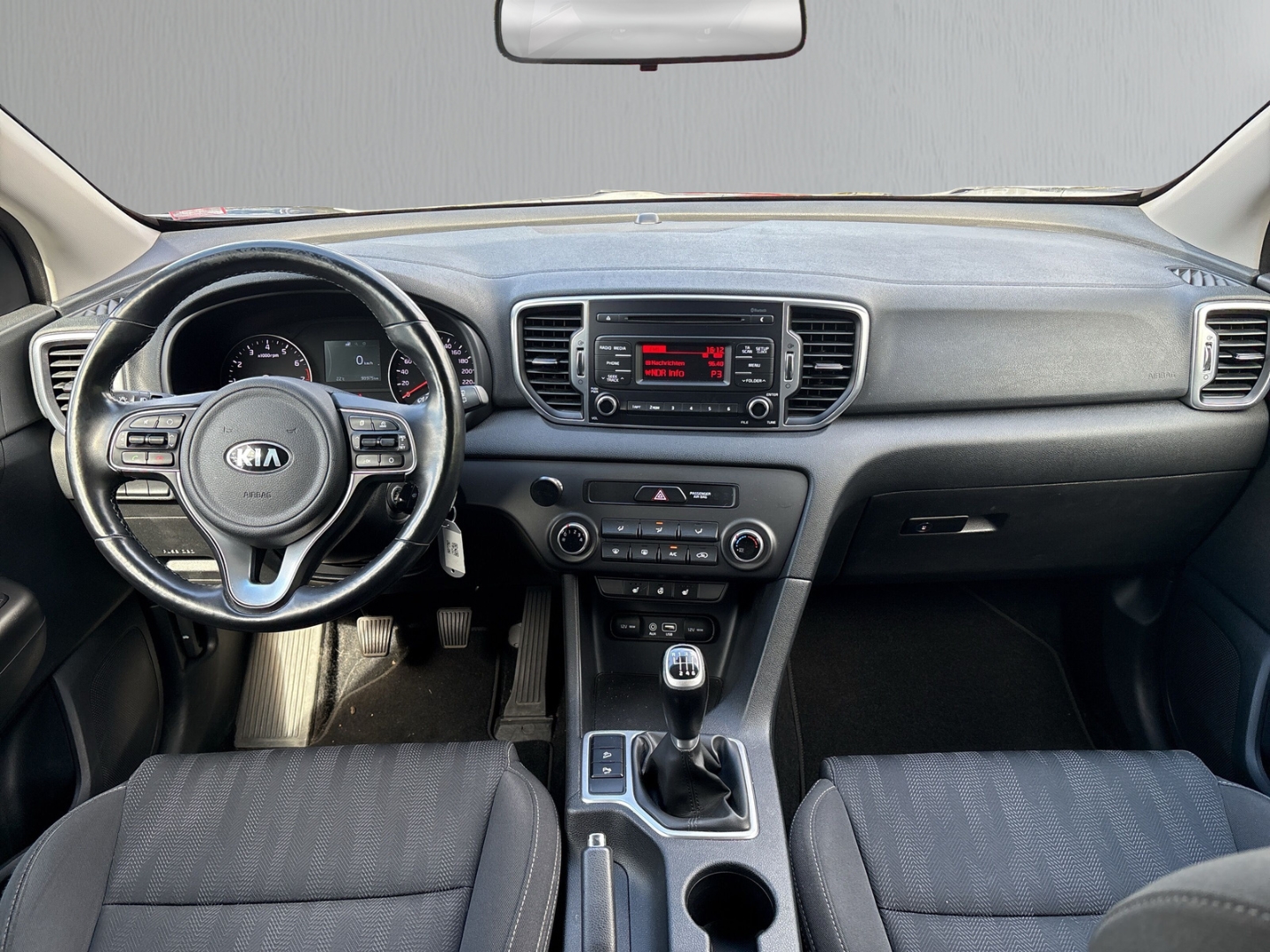 Fahrzeugabbildung Kia Sportage Edition 7 2WD SHZ LHZ Klima AppConn