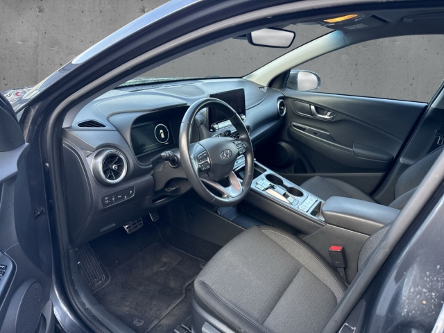 Fahrzeugabbildung Hyundai KONA Elektro FL 64kWh TREND Navigationspaket Soundsystem LED ACC Apple CarPlay