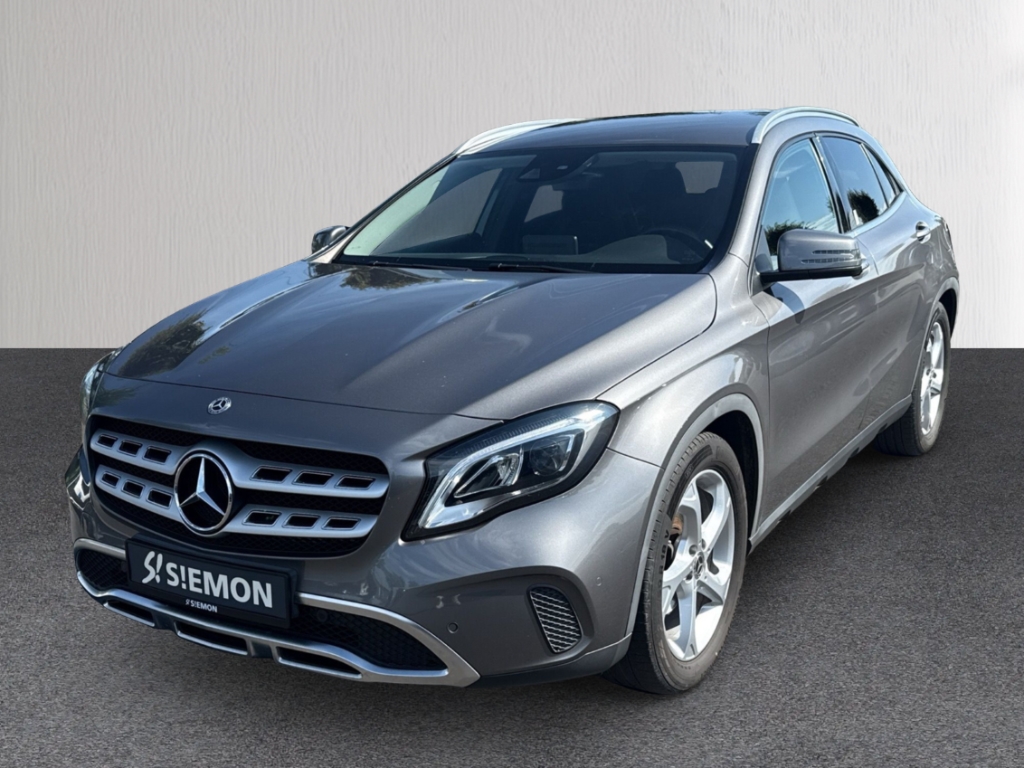 Fahrzeugabbildung Mercedes-Benz GLA 180 Progressive Urban AHK NAV SHZ RFK LED PDC