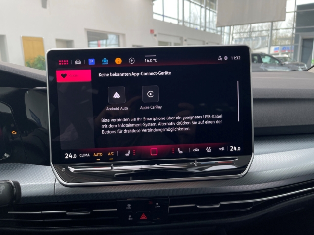 Fahrzeugabbildung Volkswagen Golf TDI DSG Goal AHK LED+ Navi ACC SHZ LHZ RKam