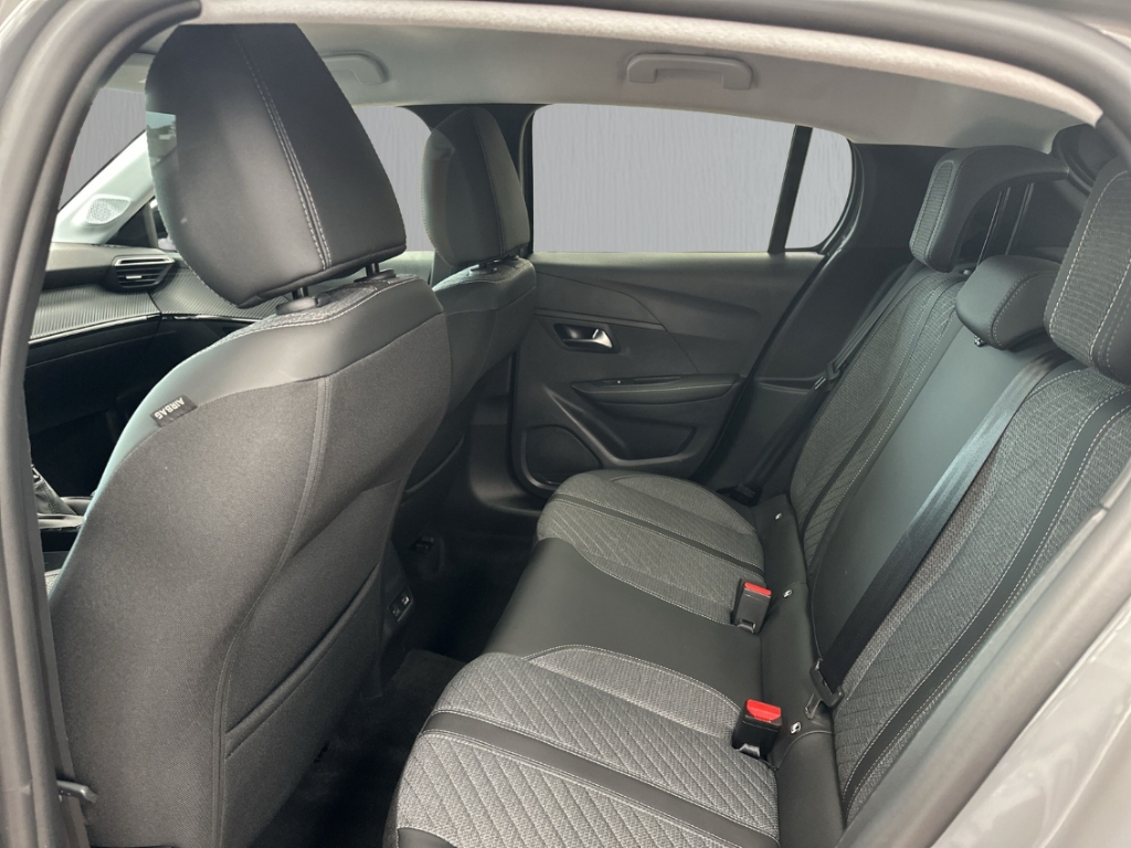 Fahrzeugabbildung Peugeot 208 1.2 PureTech Allure NAVI LED KAM Digicockp.