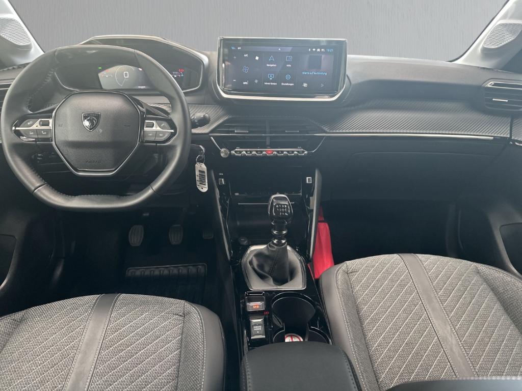 Fahrzeugabbildung Peugeot 208 1.2 PureTech Allure NAVI LED KAM Digicockp.