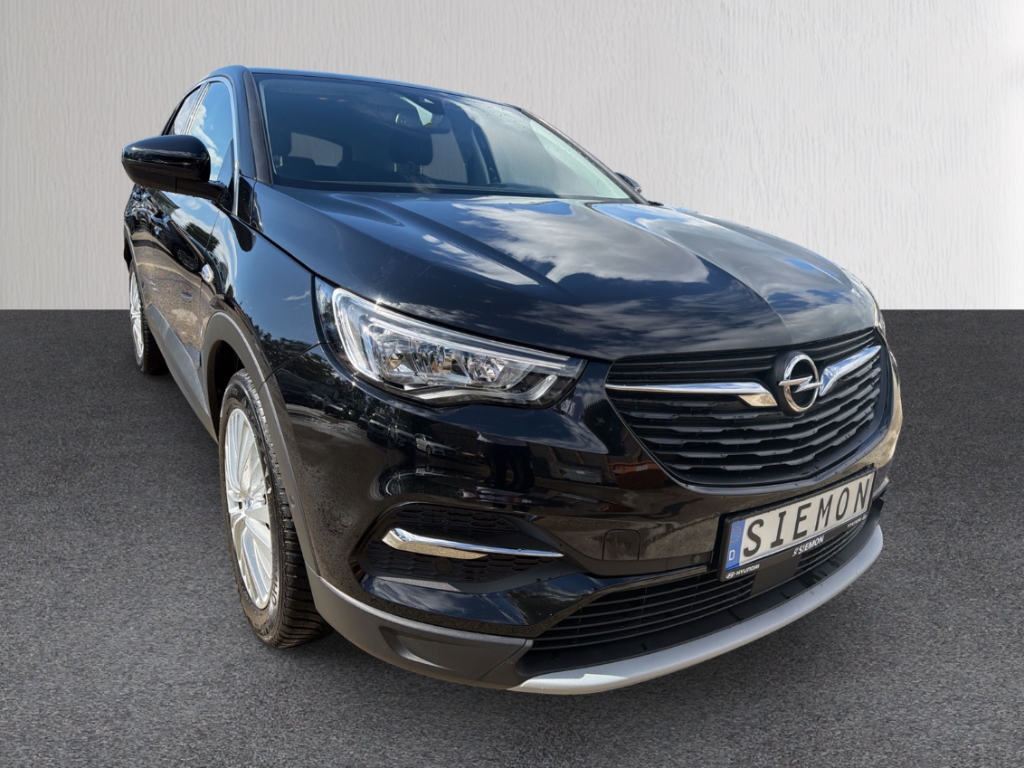 Fahrzeugabbildung Opel Grandland 1.5 D INNOVATION Aut. AHK ALLWETTER NAVI