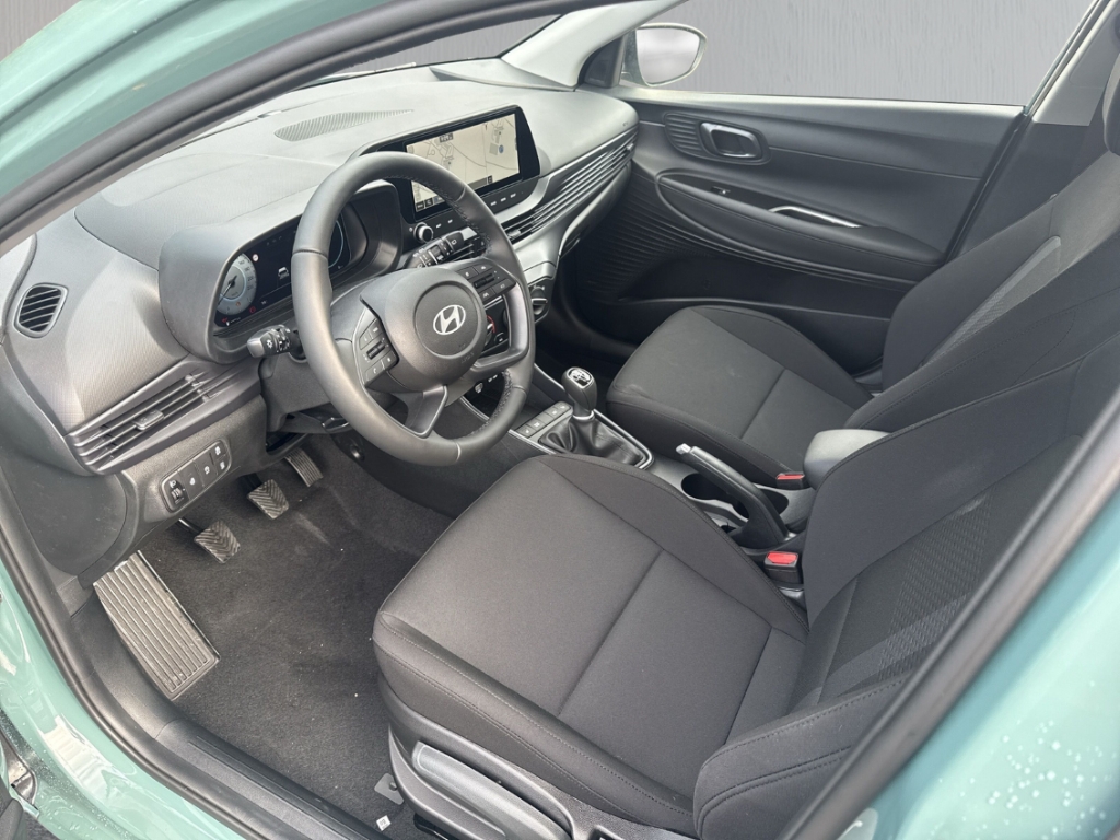 Fahrzeugabbildung Hyundai i20 FL MY26 1.0 T-GDI Trend Navi BOSE Digitales Cockpit LED Apple CarPlay Android