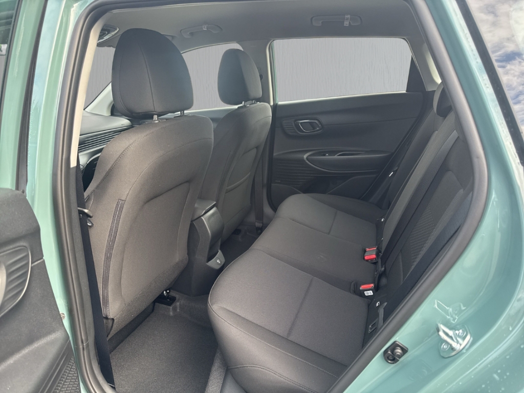 Fahrzeugabbildung Hyundai i20 FL MY26 1.0 T-GDI Trend Navi BOSE Digitales Cockpit LED Apple CarPlay Android