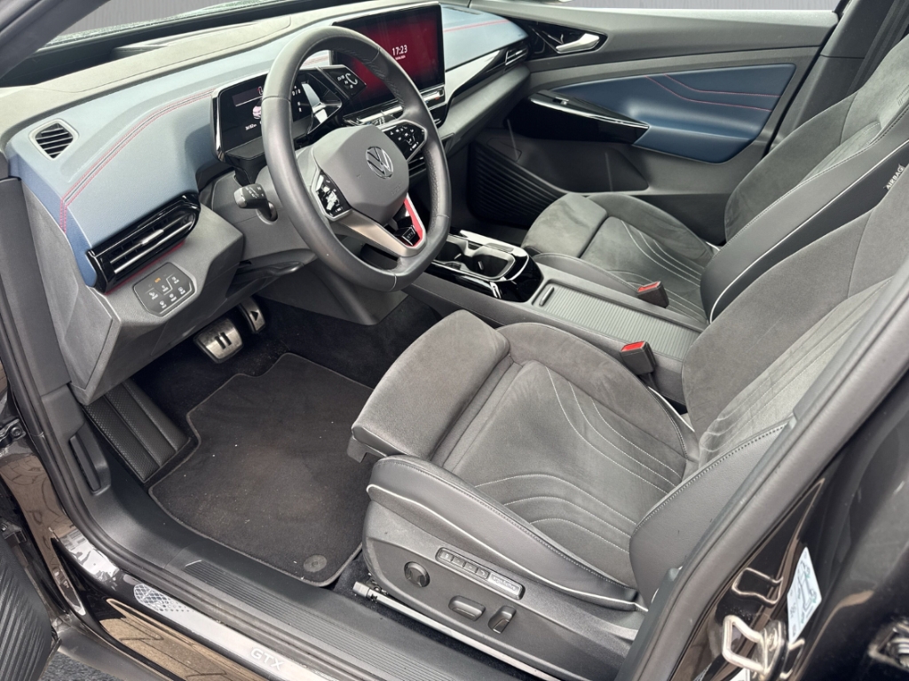 Fahrzeugabbildung Volkswagen ID.4 GTX 4M 77 kWh TopSport Pano AreaView HeadUp