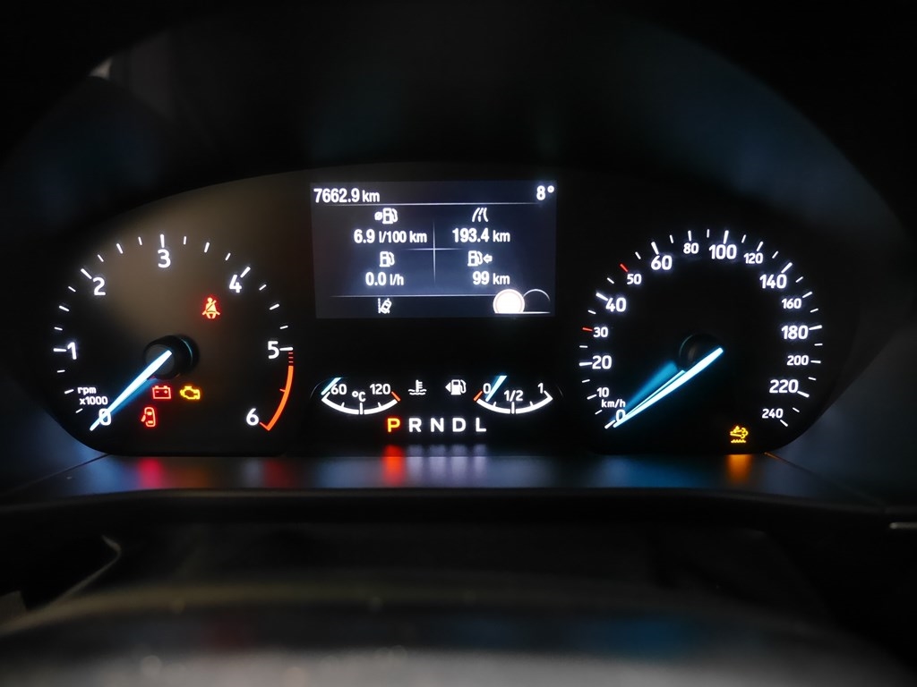 Fahrzeugabbildung Ford Focus Turn. 1.5 EcoBlue Active Auto. LED Alarm e