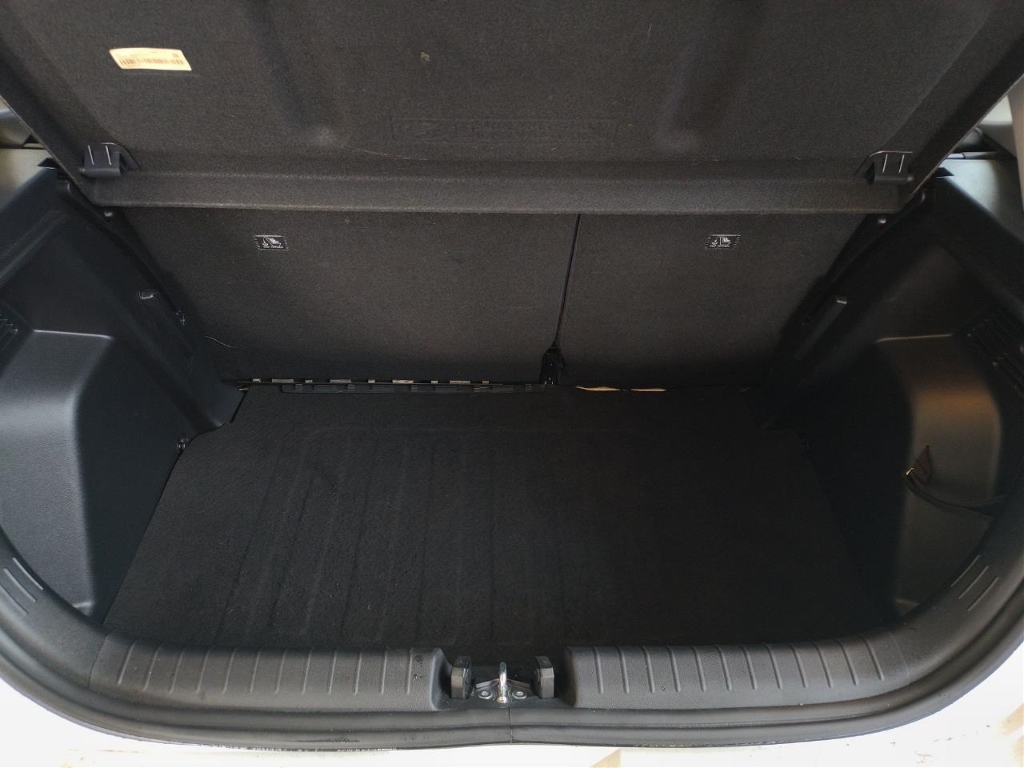 Fahrzeugabbildung Hyundai i20 FL 1.0 T-GDI MT Select Funktionspaket Navi Apple CarPlay Android Auto Musikstreaming