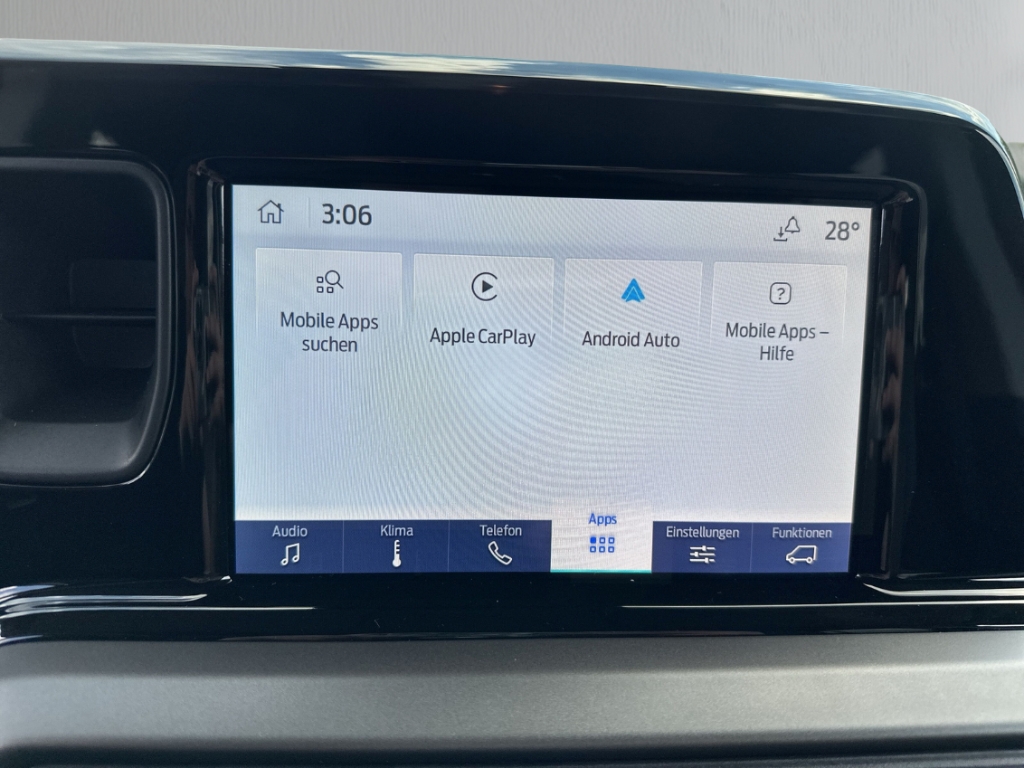 Fahrzeugabbildung Ford Tourneo Courier Titanium AHK AAC LM17 Winterpak. LED TFL