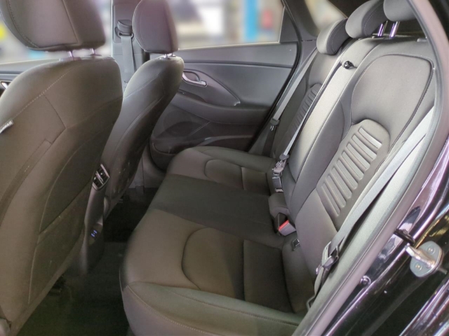 Fahrzeugabbildung Hyundai i30 FL 5-trg 1.5 T-GDI 48V MT Advantage MY25 Navi Digitales Cockpit LED Apple CarPlay