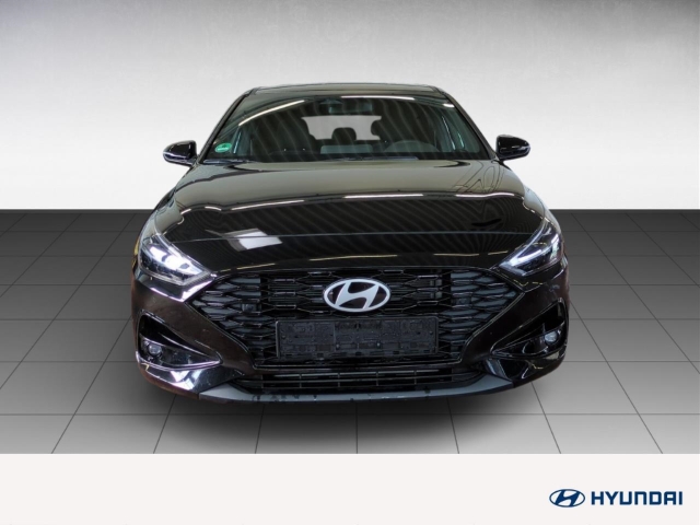 Fahrzeugabbildung Hyundai i30 FL 5-trg 1.5 T-GDI 48V MT Advantage MY25 Navi Digitales Cockpit LED Apple CarPlay