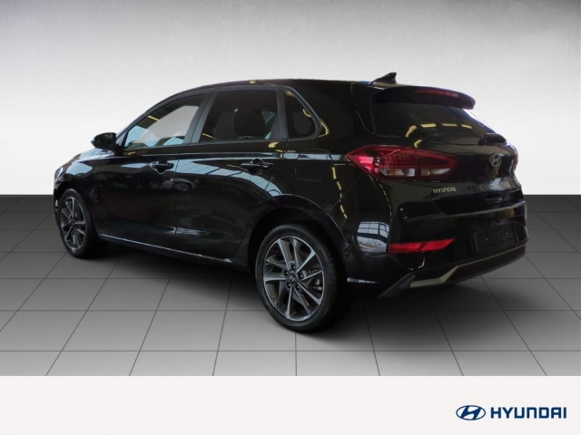 Fahrzeugabbildung Hyundai i30 FL 5-trg 1.5 T-GDI 48V MT Advantage MY25 Navi Digitales Cockpit LED Apple CarPlay