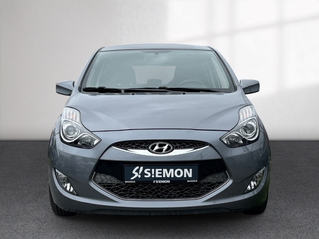 Fahrzeugabbildung Hyundai ix20 1.6 Trend AT 1.Hand Klima PDC Radio Isofix