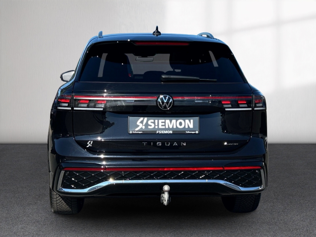 Fahrzeugabbildung Volkswagen Tiguan 2.0 TDI 4Motion R-Line ACC PDCv+h SHZ AHK LED