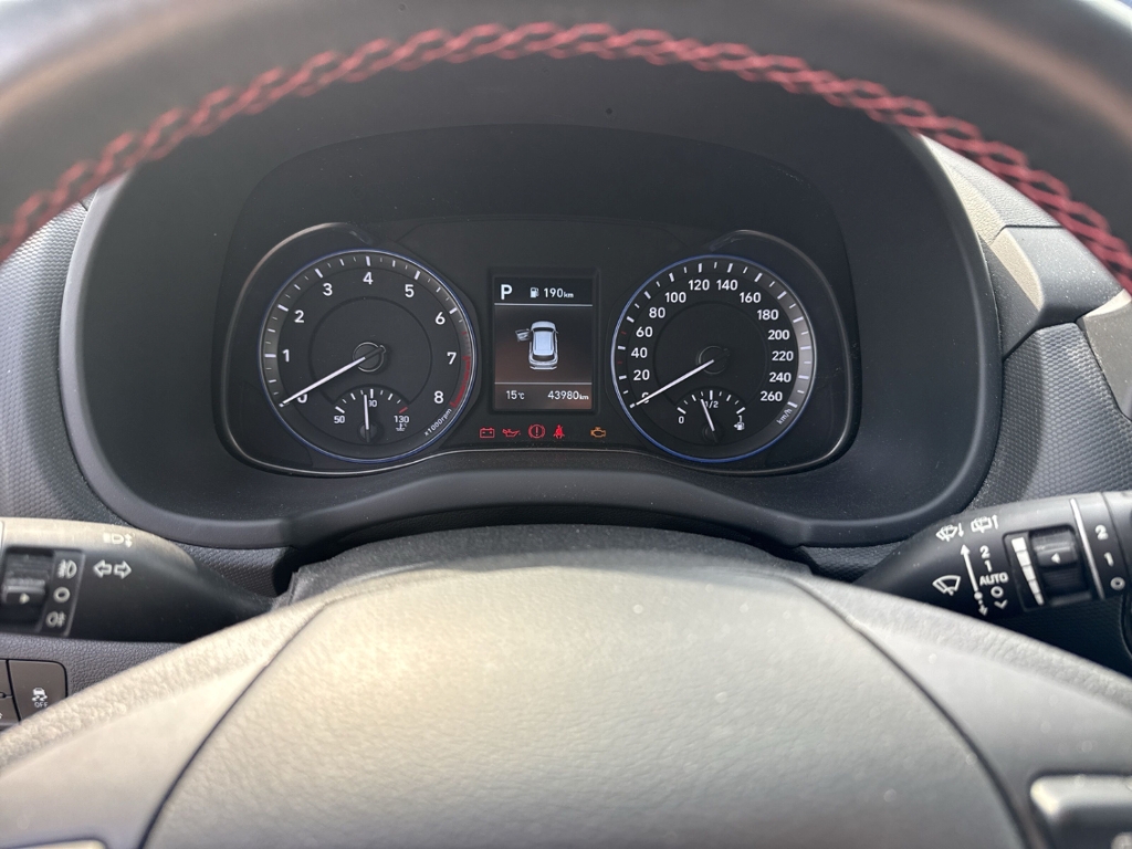 Fahrzeugabbildung Hyundai KONA 1.6 T-GDi DCT 2WD STYLE Navi Soundsystem Apple CarPlay Android Auto Klimaautom