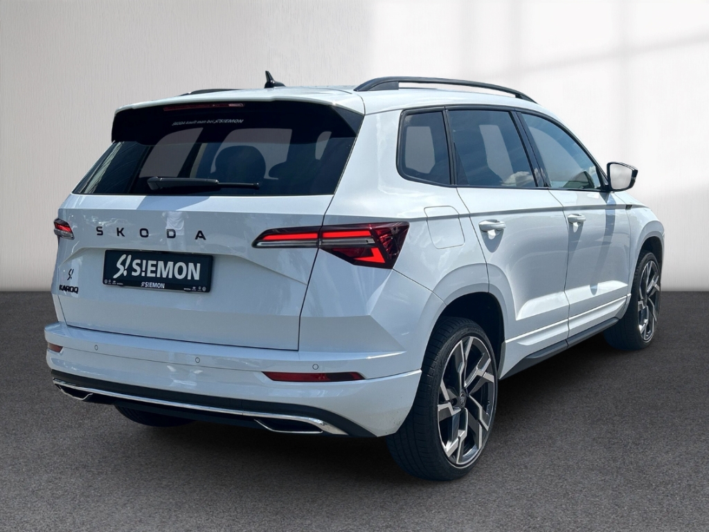 Fahrzeugabbildung SKODA Karoq 1.5 TSI 7-DSG Sportline 19LM el.Heckklappe Kamera LED Keyless Sitzheizung