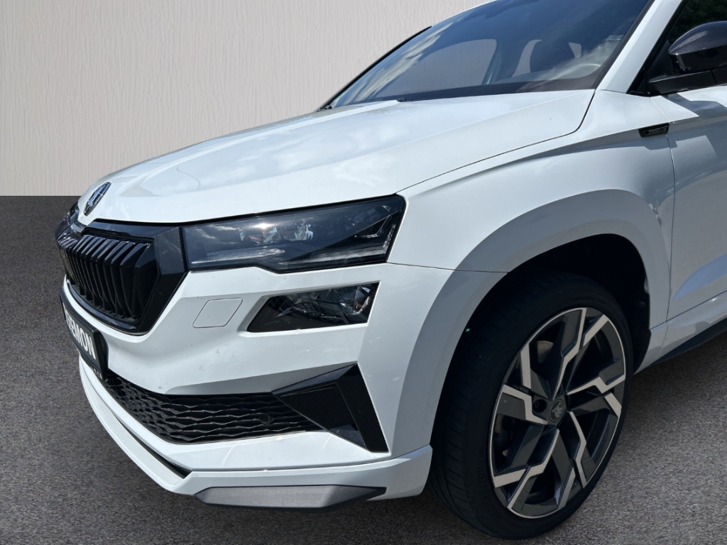 Fahrzeugabbildung SKODA Karoq 1.5 TSI 7-DSG Sportline 19LM el.Heckklappe Kamera LED Keyless Sitzheizung