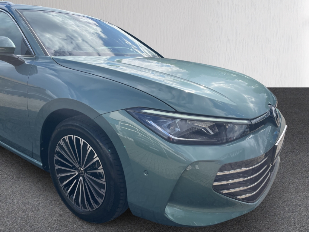 Fahrzeugabbildung Volkswagen Passat Variant 2.0 TDI Elegance AHK IQ.Drive IQ.Light