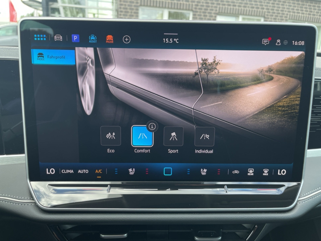 Fahrzeugabbildung Volkswagen Passat Variant 2.0 TDI Elegance AHK IQ.Drive IQ.Light