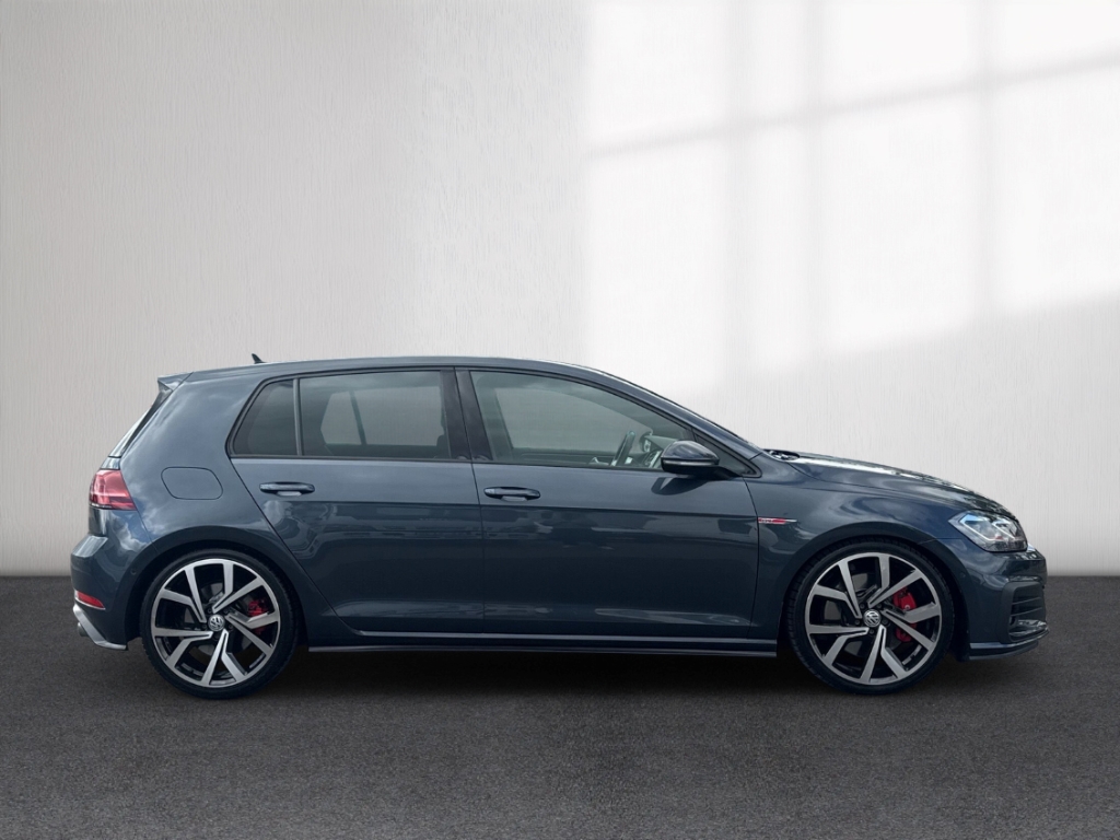 Fahrzeugabbildung Volkswagen Golf GTI 2.0 Performance DSG Klimaautom LED ABS