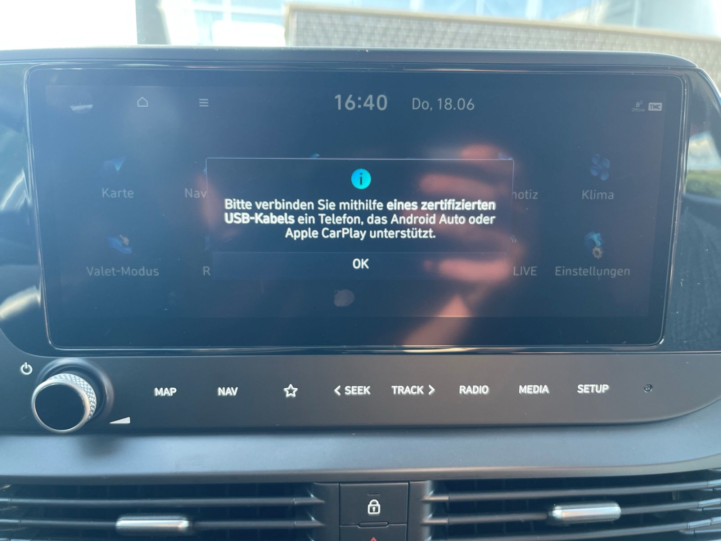 Fahrzeugabbildung Hyundai BAYON Mild-Hybrid 2WD 1.0 T-GDI Trend NAVI CAM SHZ LED Tempomat LM