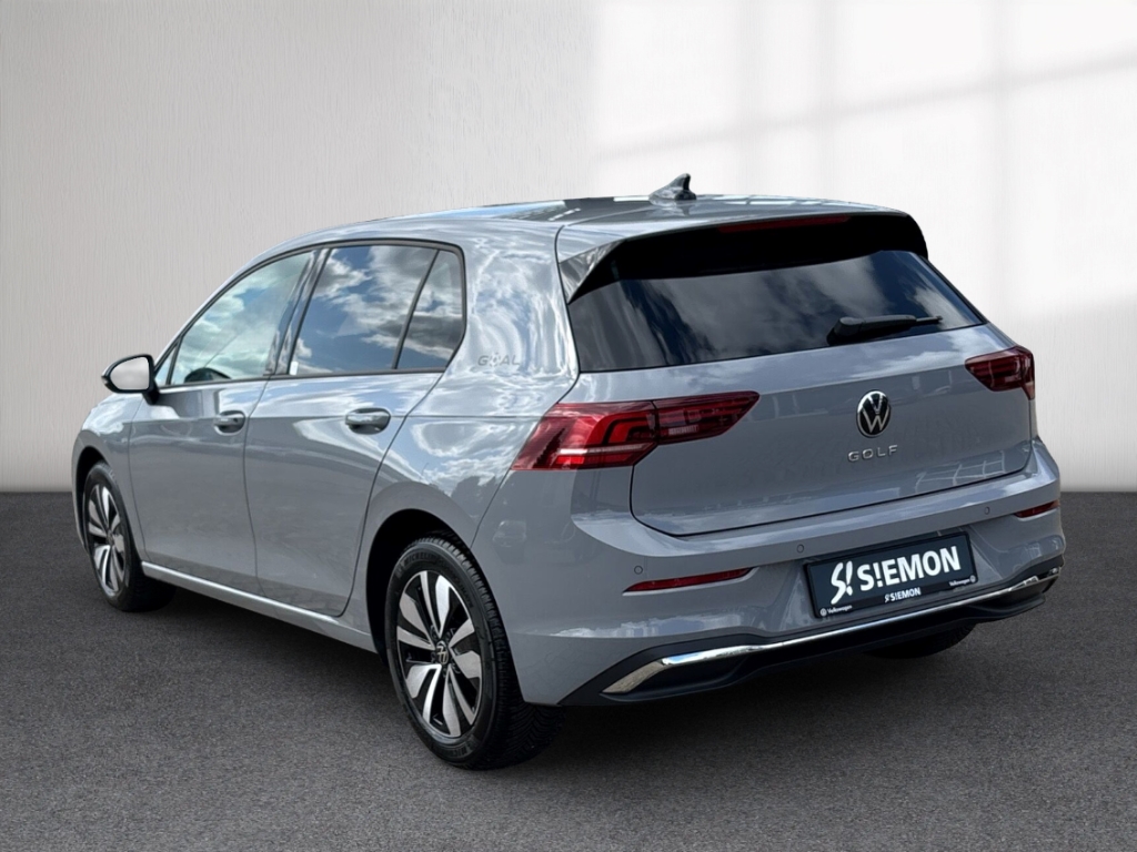 Fahrzeugabbildung Volkswagen Golf 1.5 TSI Life Goal AHK LED+ Navi ACC SHZ LHZ