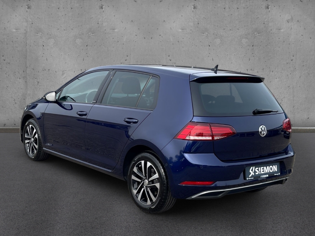 Fahrzeugabbildung Volkswagen Golf VII 1.5 TSI IQ-Drive Automatik Sitzheizung