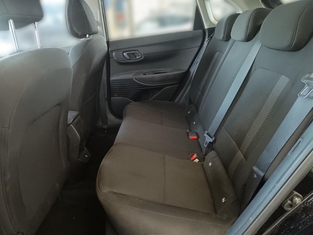 Fahrzeugabbildung Hyundai i20 FL 1.0 T-GDI 7-DCT MY25 Prime Navi Bose LED Keyless Rückfahrkam. PDCv+h