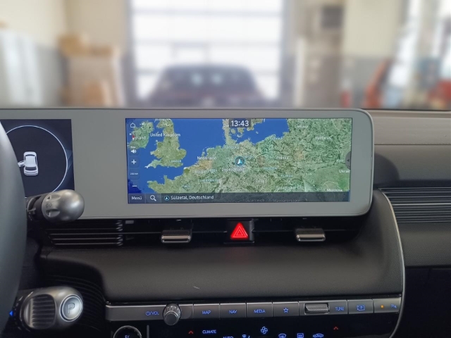 Fahrzeugabbildung Hyundai IONIQ 5 77,4kWh 2WD MY24 TECHNIQ Sitz-P 20LM Pano Assist el.Heckklappe Panorama Navi