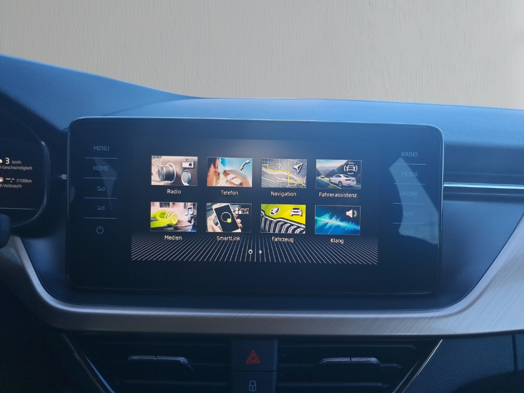 Fahrzeugabbildung SKODA Kamiq 1.0 Style digiCP Navi SHZ Klim RFK PDCv+h