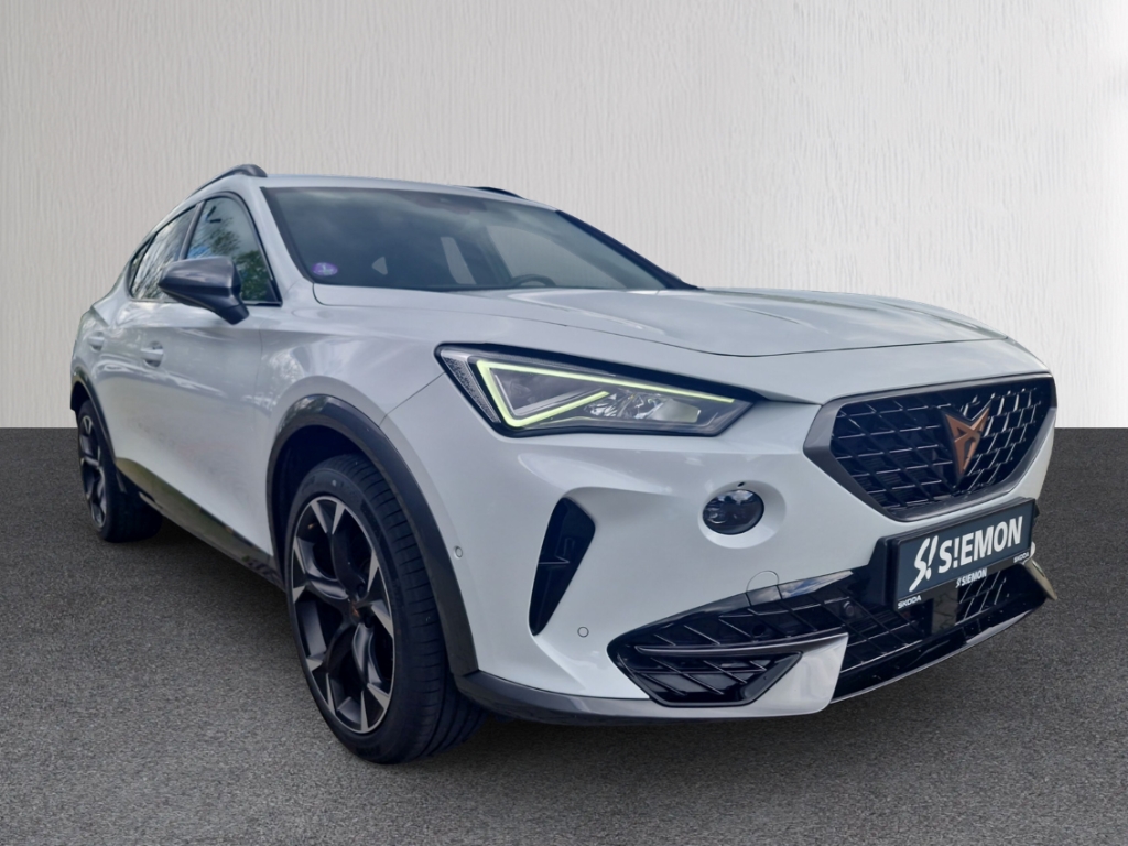 Fahrzeugabbildung CUPRA Formentor eTSI AHK NAVI LED PDC Klima R-Kam AD AHK-klappbar Digitales Cockpit
