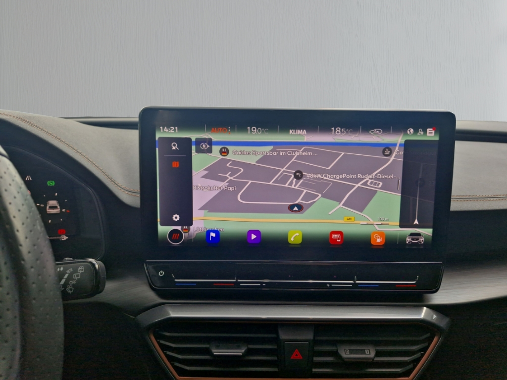 Fahrzeugabbildung CUPRA Formentor eTSI AHK NAVI LED PDC Klima R-Kam AD AHK-klappbar Digitales Cockpit