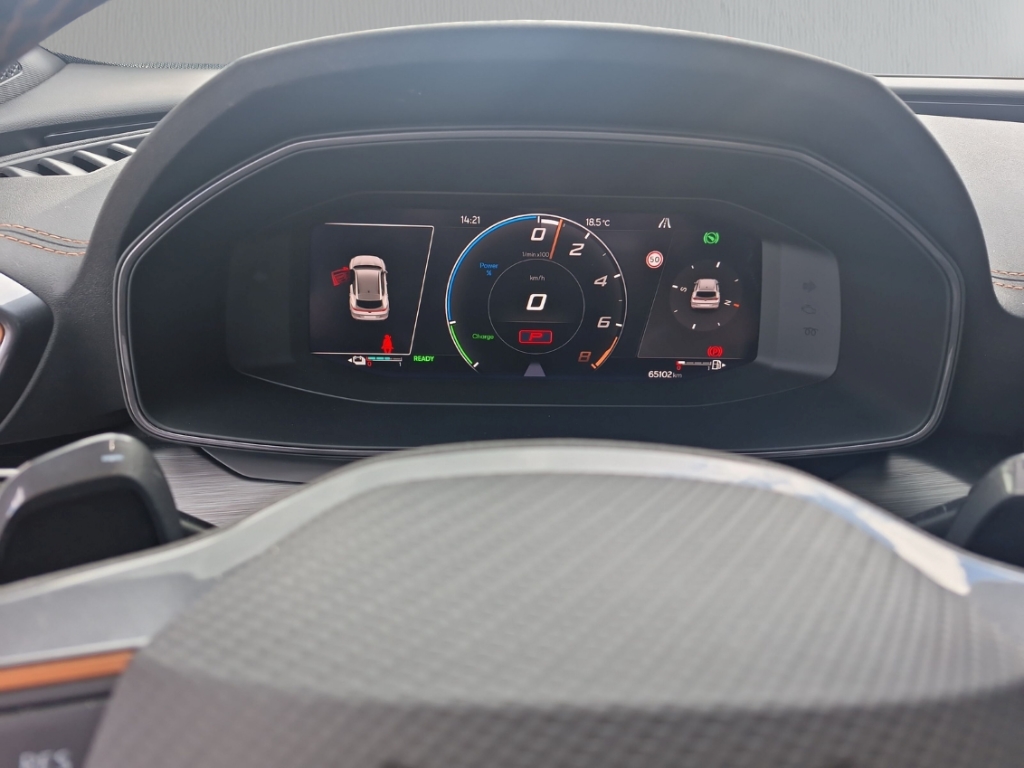Fahrzeugabbildung CUPRA Formentor eTSI AHK NAVI LED PDC Klima R-Kam AD AHK-klappbar Digitales Cockpit