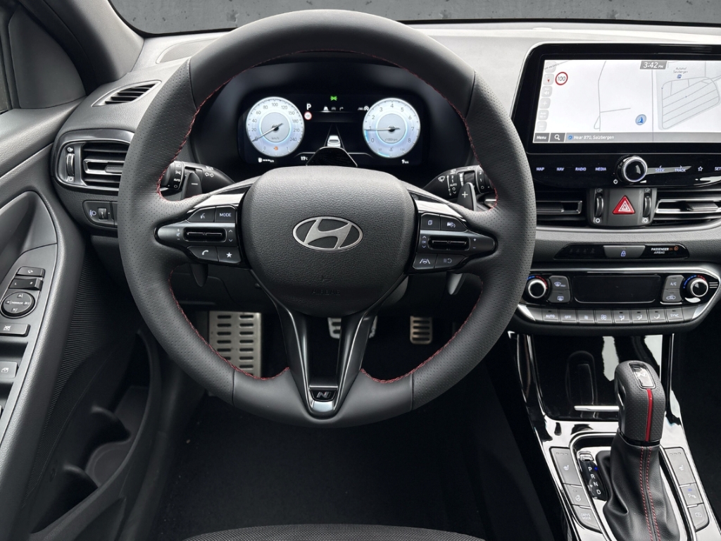 Fahrzeugabbildung Hyundai i30 FL Kombi MY26 1.6 T-GDi DCT N-Line Navi Digitales Cockpit LED Apple