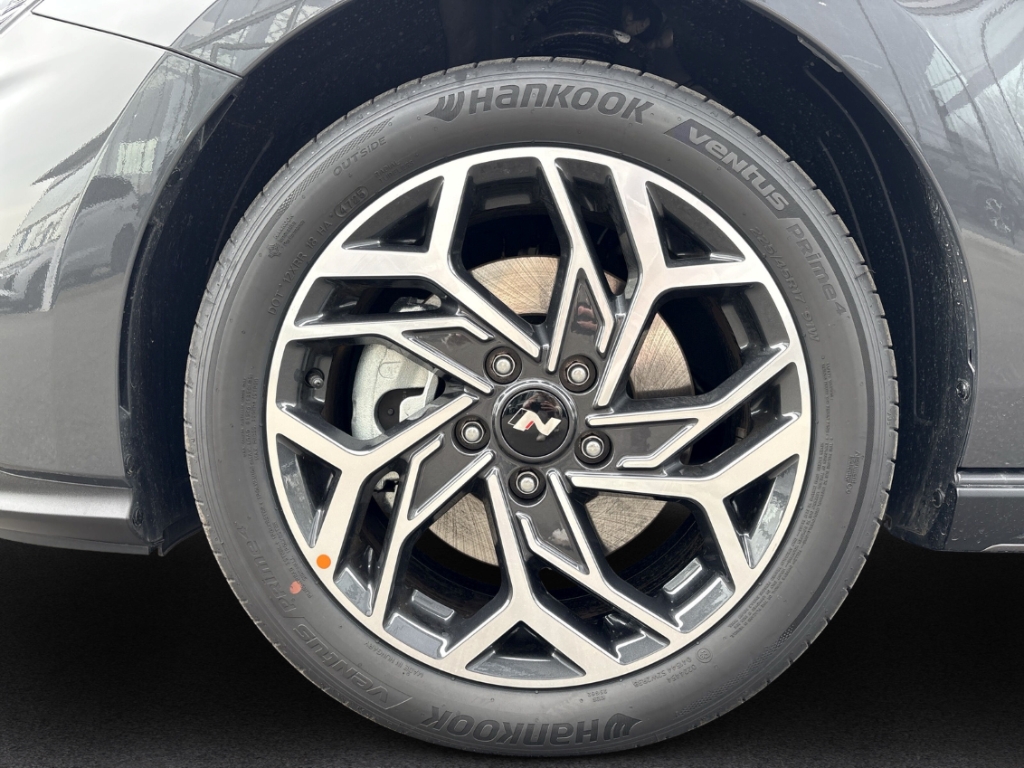 Fahrzeugabbildung Hyundai i30 FL Kombi MY26 1.6 T-GDi DCT N-Line Navi Digitales Cockpit LED Apple