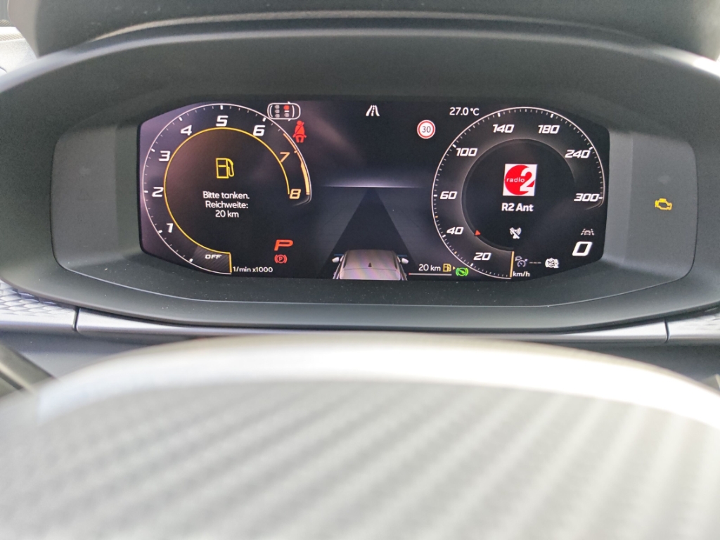 Fahrzeugabbildung CUPRA Terramar eTSI 1.5 TSI DSG AHK Elektr. Sitze SHZ