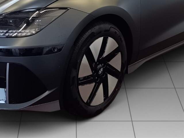 Fahrzeugabbildung Hyundai IONIQ 6 77,4kWh 4WD UNIQ Digi-Spiegel HUD Navi Digitales Cockpit Memory Sitze Soundsystem Bose