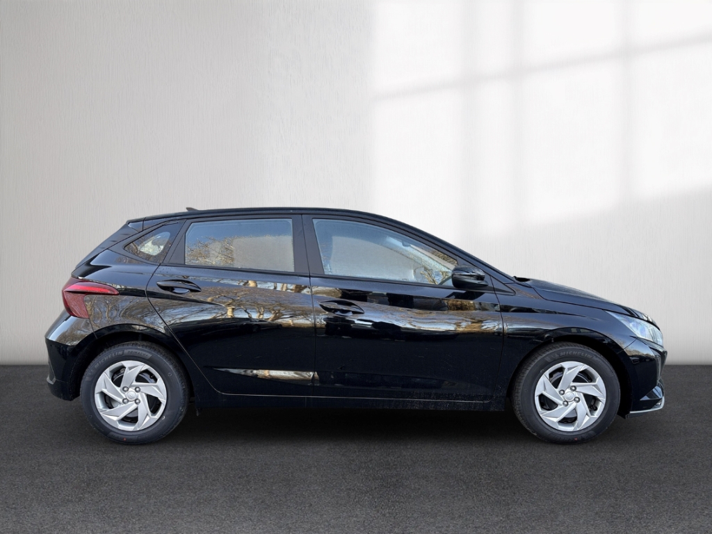 Fahrzeugabbildung Hyundai i20 FL MY26 1.0 T-GDi Select Navi DAB Rückfahrkamera Apple CarPlay Android Auto