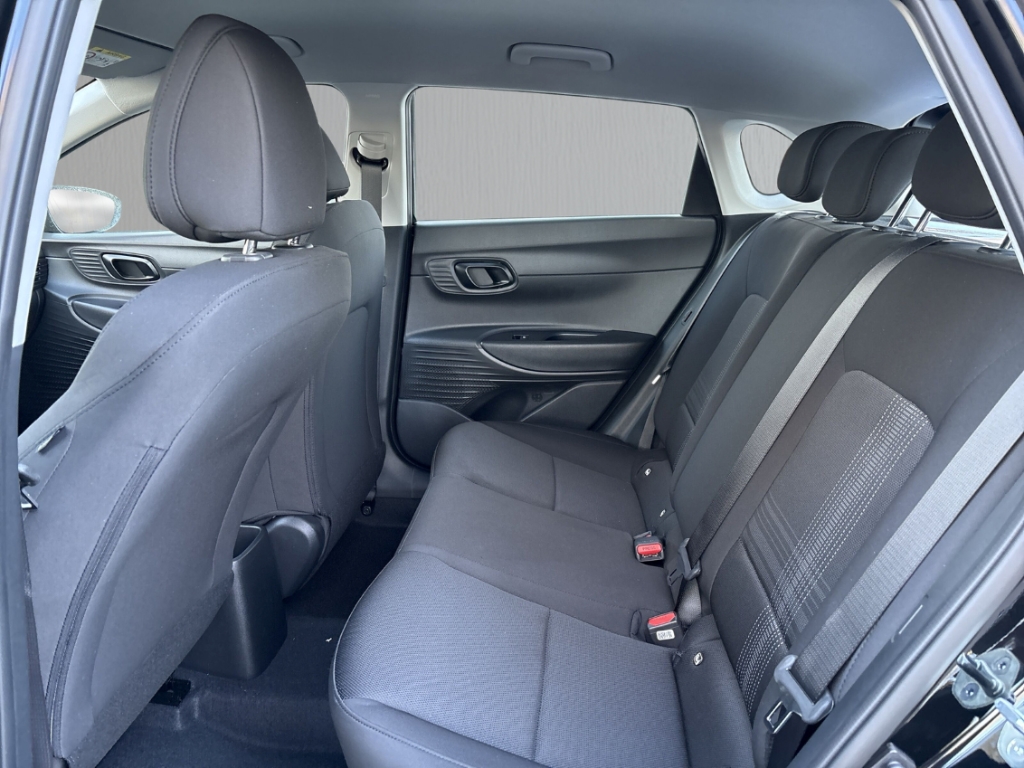 Fahrzeugabbildung Hyundai i20 FL MY26 1.0 T-GDi Select Navi DAB Rückfahrkamera Apple CarPlay Android Auto
